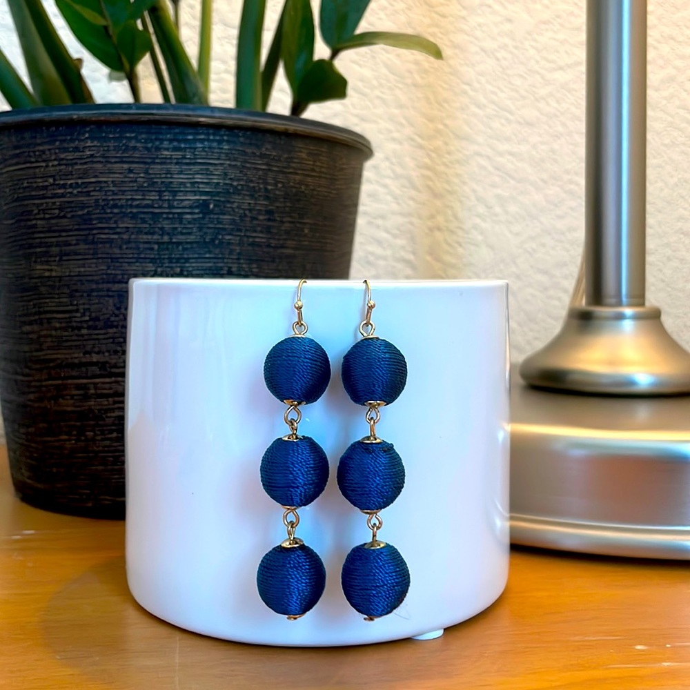 Three tiered Navy Blue Thread wrapped Earrings.